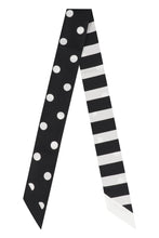 Load image into Gallery viewer, Printed scarf
