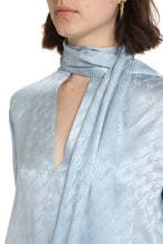Load image into Gallery viewer, Silk blouse
