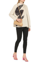Load image into Gallery viewer, Printed silk blouse

