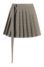 Load image into Gallery viewer, Wool mini skirt
