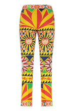 Load image into Gallery viewer, Cropped pants
