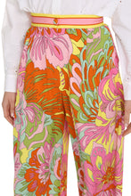 Load image into Gallery viewer, Printed silk pants
