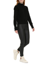 Load image into Gallery viewer, Wool and cashmere sweater
