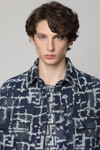 Load image into Gallery viewer, Denim jacket
