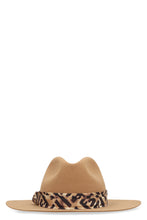 Load image into Gallery viewer, Hat made of wool felt
