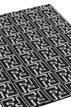 Load image into Gallery viewer, Wool jacquard scarf
