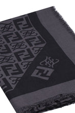 Load image into Gallery viewer, Wool and silk scarf
