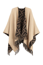 Load image into Gallery viewer, Wool-cashmere blend reversible cape coat
