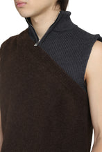 Load image into Gallery viewer, Knitted vest

