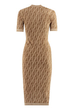Load image into Gallery viewer, Midi velvet dress
