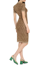 Load image into Gallery viewer, Midi velvet dress
