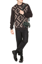 Load image into Gallery viewer, Wool crew-neck sweater
