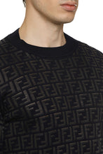 Load image into Gallery viewer, Wool crew-neck sweater
