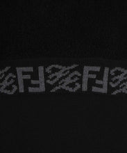 Load image into Gallery viewer, Wool crew-neck sweater

