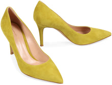 Load image into Gallery viewer, Gianvito 85 suede pumps
