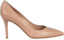 Load image into Gallery viewer, Leather pumps
