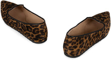 Load image into Gallery viewer, Printed leather loafers
