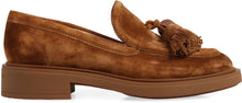 Load image into Gallery viewer, Suede loafers

