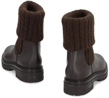 Load image into Gallery viewer, Tenney Leather Chelsea boots
