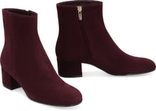 Load image into Gallery viewer, Joelle Suede ankle boots
