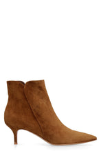 Load image into Gallery viewer, Suede ankle boots
