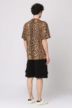 Load image into Gallery viewer, Cotton crew-neck T-shirt
