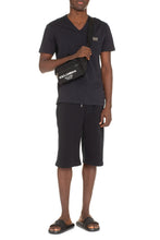 Load image into Gallery viewer, T-shirt V-neck t-shirt
