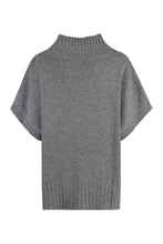 Load image into Gallery viewer, Gel wool blend turtleneck sweater
