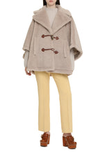 Load image into Gallery viewer, George faux fur jacket
