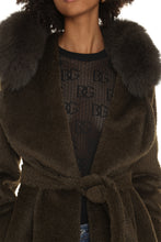 Load image into Gallery viewer, Gessy hooded alpaca blend coat
