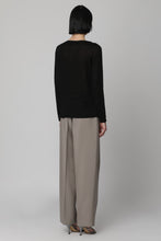 Load image into Gallery viewer, Giolino Crew-neck linen sweater
