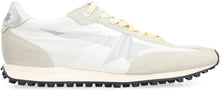 Load image into Gallery viewer, Running Marathon Low-top sneakers
