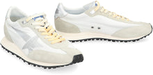 Load image into Gallery viewer, Running Marathon Low-top sneakers
