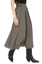 Load image into Gallery viewer, Linen skirt
