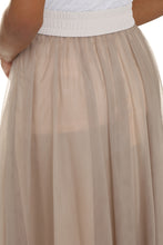 Load image into Gallery viewer, Gathered tulle skirt
