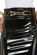 Load image into Gallery viewer, Stretch pencil skirt with zip
