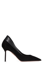 Load image into Gallery viewer, Guanto suede pumps
