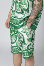 Load image into Gallery viewer, Printed silk bermuda shorts
