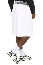Load image into Gallery viewer, Cotton embroidered bermuda shorts
