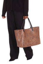 Load image into Gallery viewer, Pasadena leather tote
