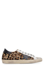 Load image into Gallery viewer, Superstar low-top sneakers
