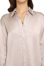 Load image into Gallery viewer, Viscose shirt

