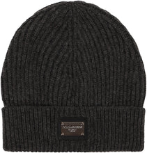 Load image into Gallery viewer, Ribbed knit beanie
