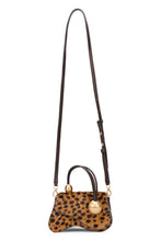 Load image into Gallery viewer, Shoulder bag with animal print

