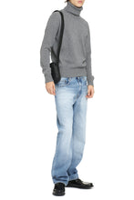 Load image into Gallery viewer, Wool and cashmere sweater
