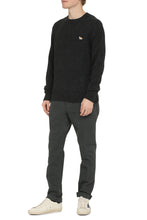 Load image into Gallery viewer, Crew-neck wool sweater
