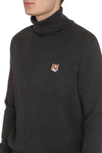 Load image into Gallery viewer, Wool turtleneck sweater
