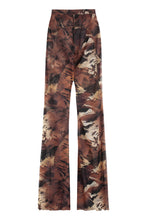 Load image into Gallery viewer, Printed flared trousers
