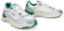 Load image into Gallery viewer, Sneaker low-top Hyperway
