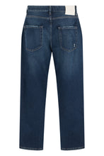 Load image into Gallery viewer, Straight leg jeans
